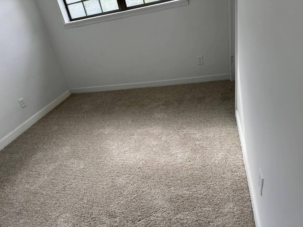 Bedroom carpet installation in San Jose Jacksonville FL