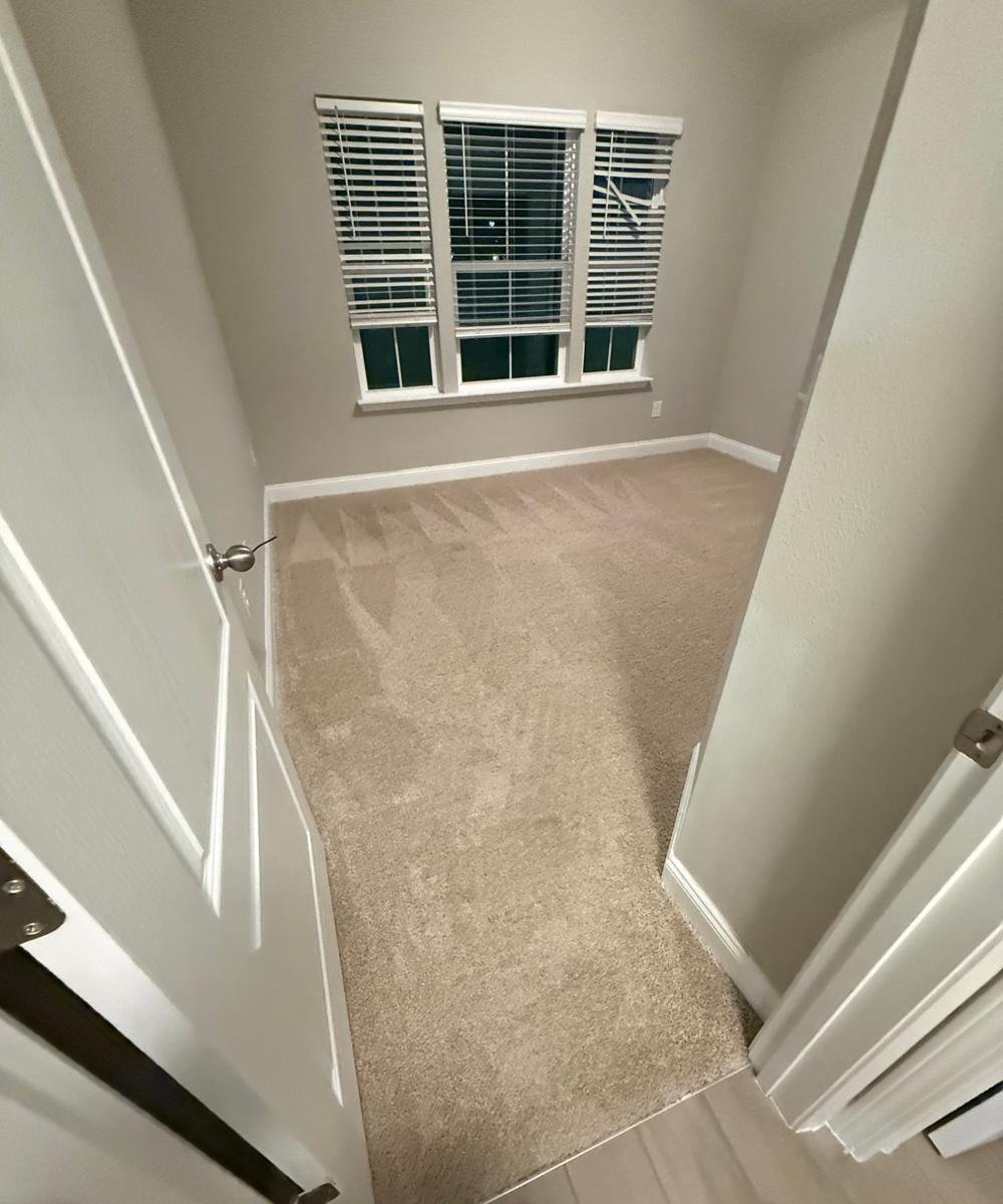 New carpet installed in a Jacksonville bedroom