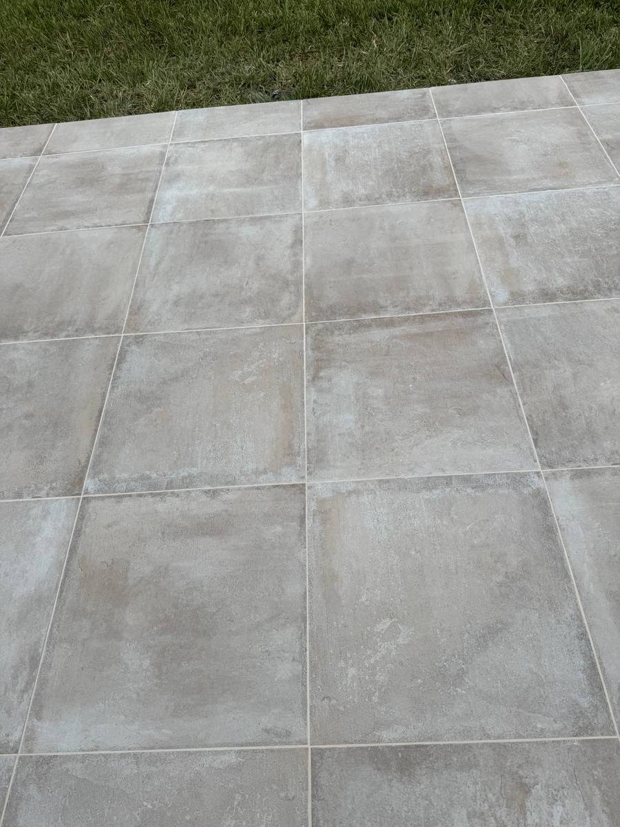 Close view of outdoor porcelain tile on a World Golf Village patio near St. Augustine, FL